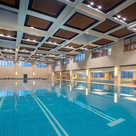 Wyndham Xinyang Downtown Hotel Eksteriør billede